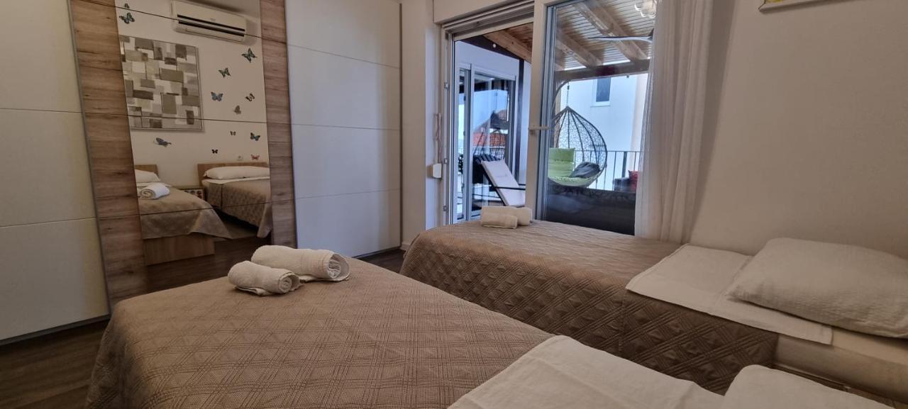 Luxurious Three Bedrooms Apartment With Two Terraces Kastela Dış mekan fotoğraf