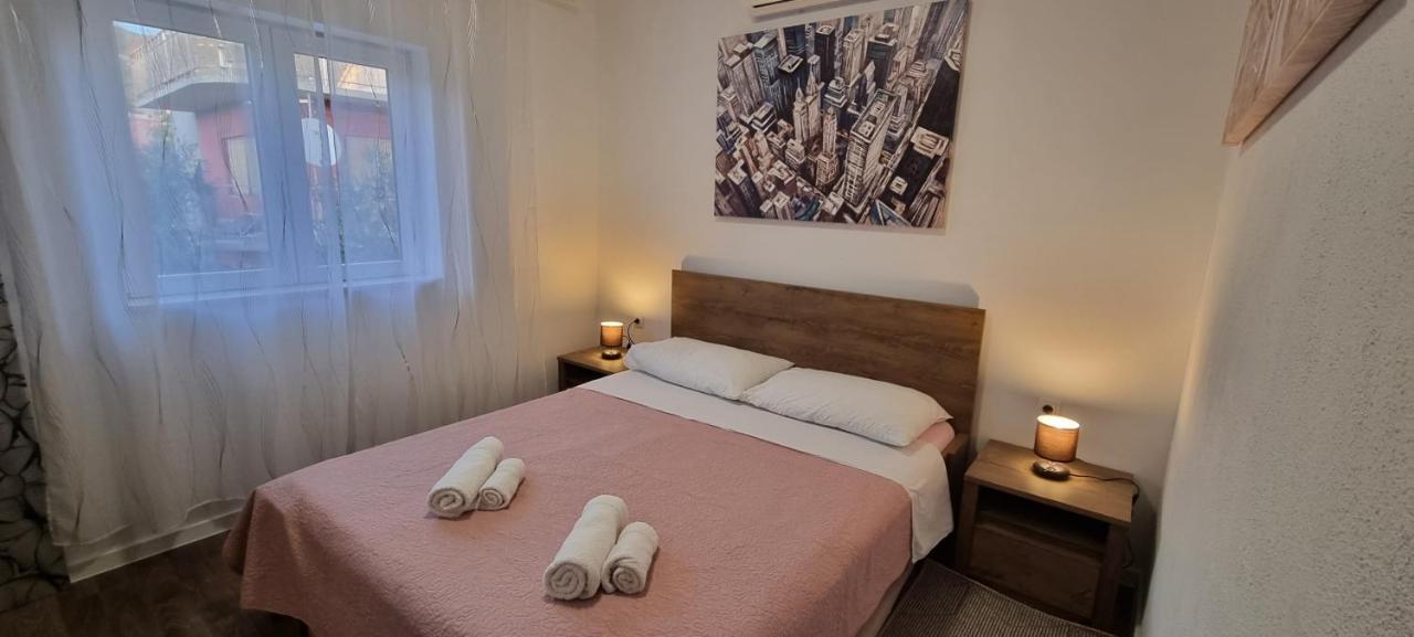 Luxurious Three Bedrooms Apartment With Two Terraces Kastela Dış mekan fotoğraf